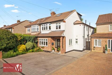 Trafalgar Avenue, Broxbourne, EN10