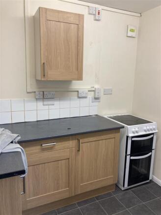 14 westbrook kitchen 2.JPG