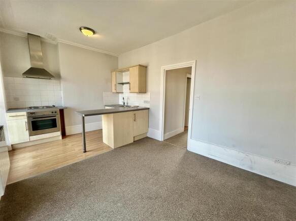 Living Room/Kitchen