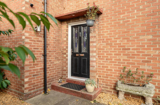 1373339-2-690a0ba...