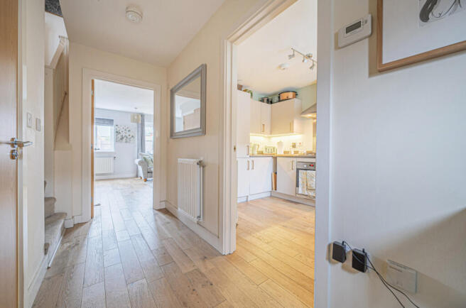 1375952-5-690ccd0...