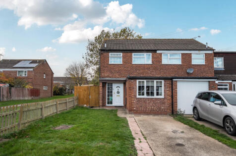 Wheatstone Close, Northway, Tewkesbury