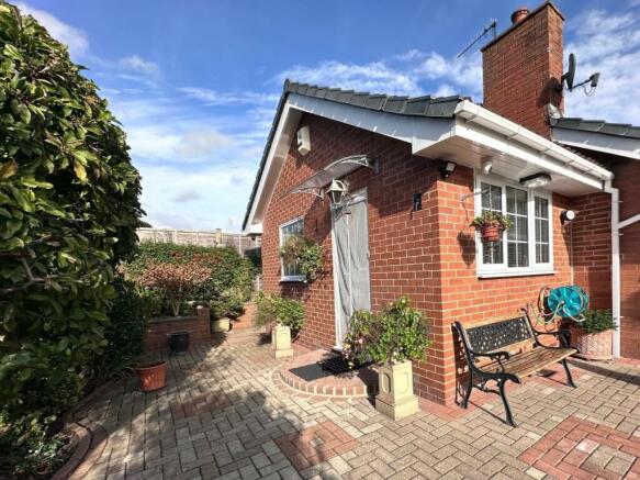 Garden 1.jpg