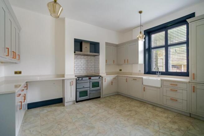 99063_38 Springs Terrace (11).jpg
