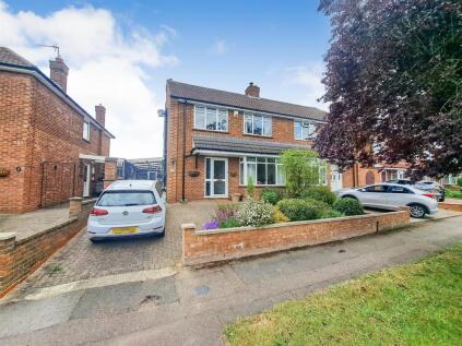 Berry Drive, Bromham, Bedford