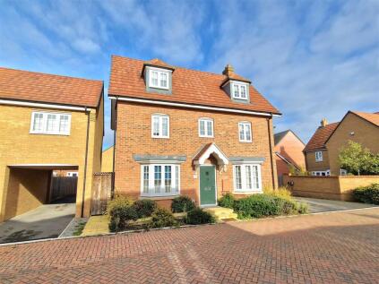 Croxden Gardens, Great Denham, Bedford