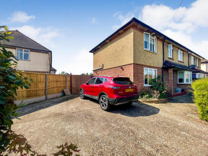 Greene Fielde End, Staines Upon Thames, TW18