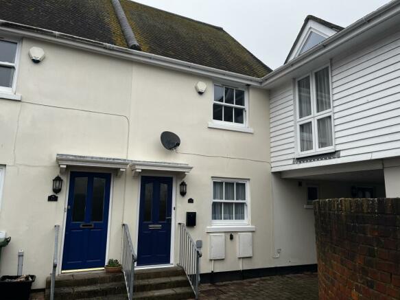 2 Bedroom Terraced House For Sale In Newmans Close Hythe Ct21 