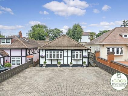 Loughton - 3 bedroom bungalow for sale