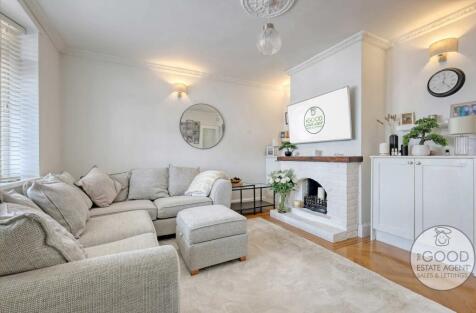 Colebrook Lane, Loughton, IG10