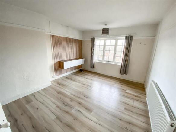 Living Room.jpg