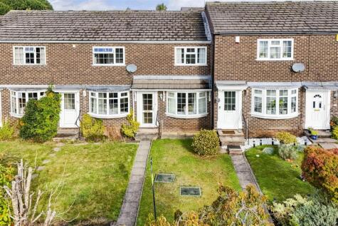 Holkham Close, Arnold, Nottinghamshire, NG5 6PU