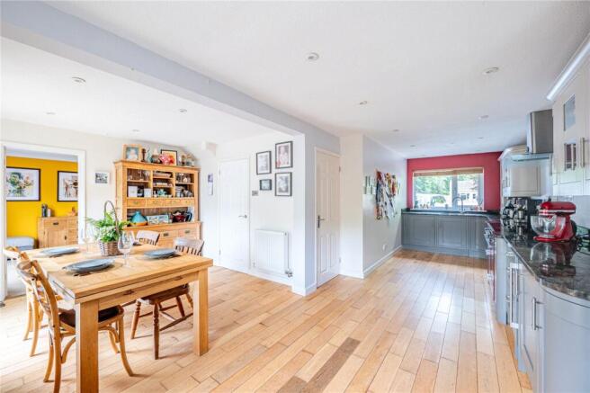 Kitchen/Dining
