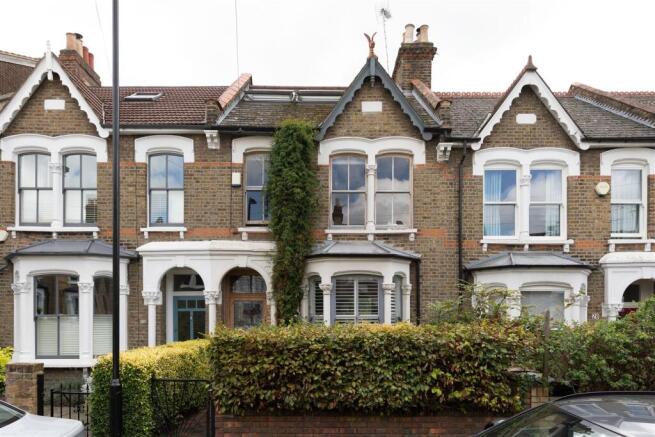 Elmsdale Road E17