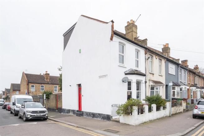 Higham Hill Road, E17