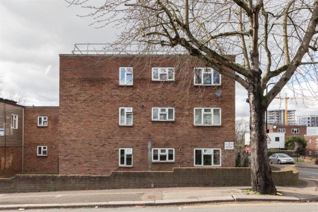 Radbourne Crescent