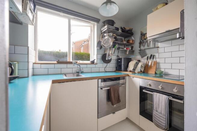 Green Pond Close E17