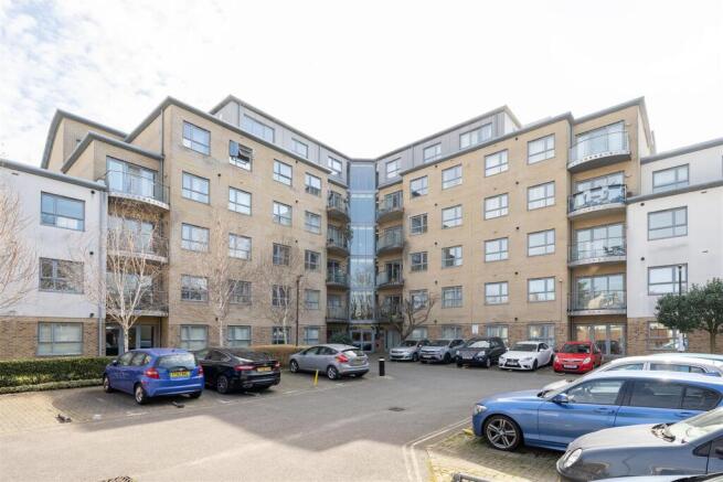 Thomas Jacomb Place E17