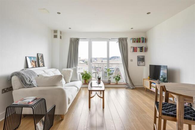 Thomas Jacomb Place E17