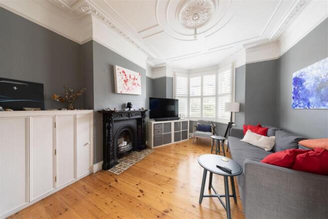 Elmsdale Road E17