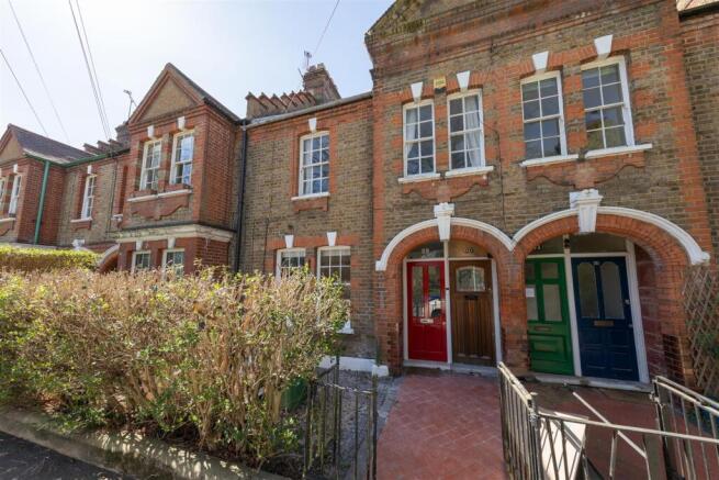 Winns Terrace, E17