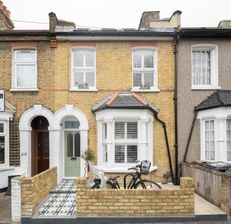 Walpole Road, E17