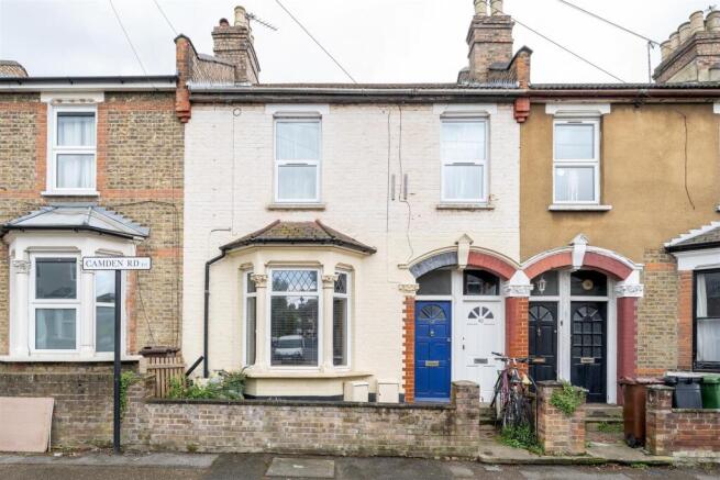 Camden Road E17