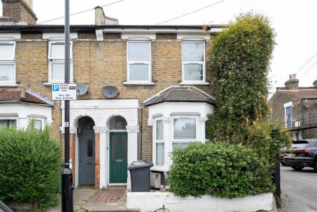 Daventry Avenue, E17