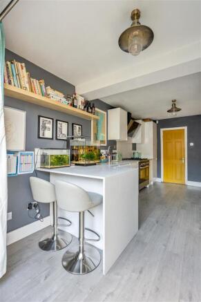Ickworth Park Road, E17