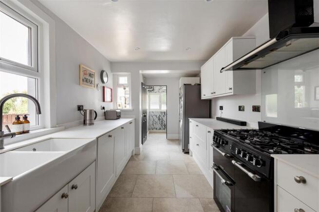 Blenheim Road, E17