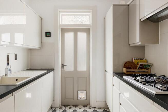 Seymour Road, E10