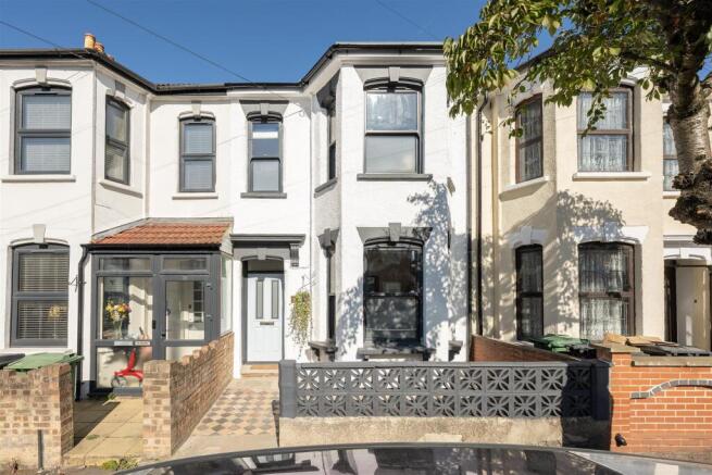 Albert Road, E17