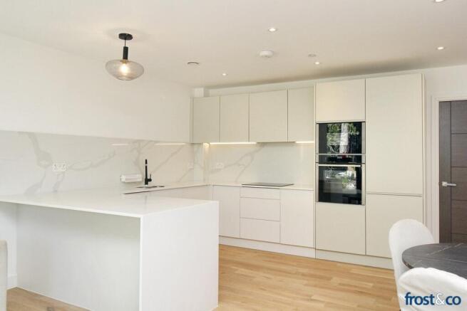 Kitchen (2)