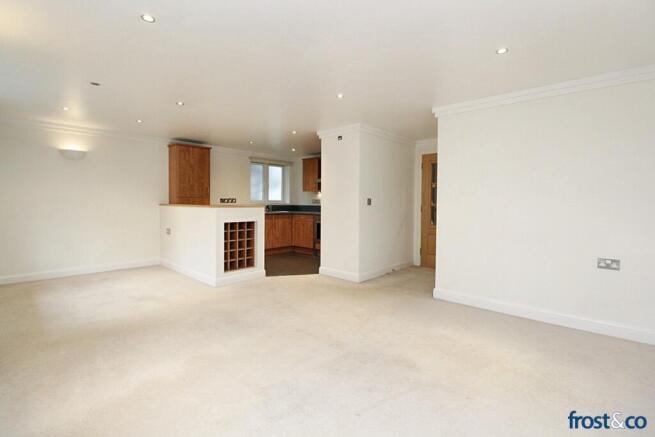 Lounge to Kitchen