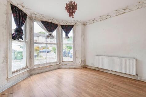 Sunderland Road, London