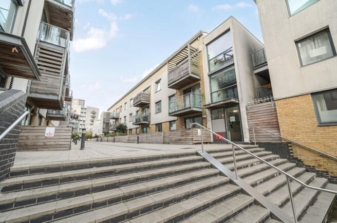 1381326-19-6913a0...