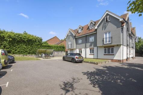 Warren Court, Park View, Sturry, Canterbury