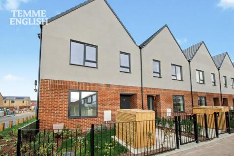 Clarendon Mews, Pitsea, SS13