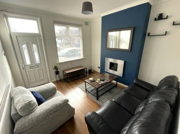 lounge use