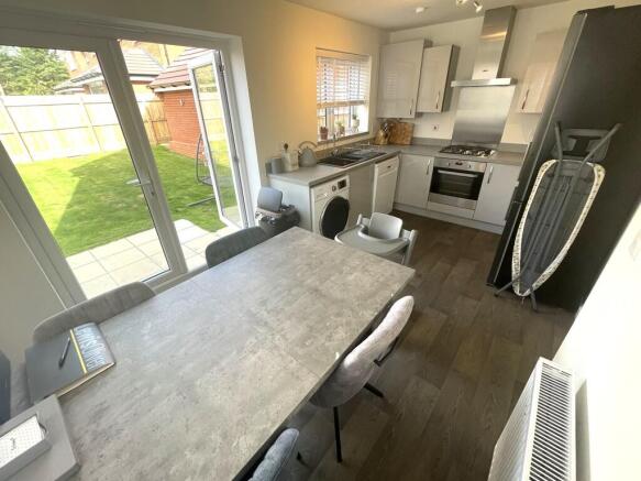 kitchen diner use