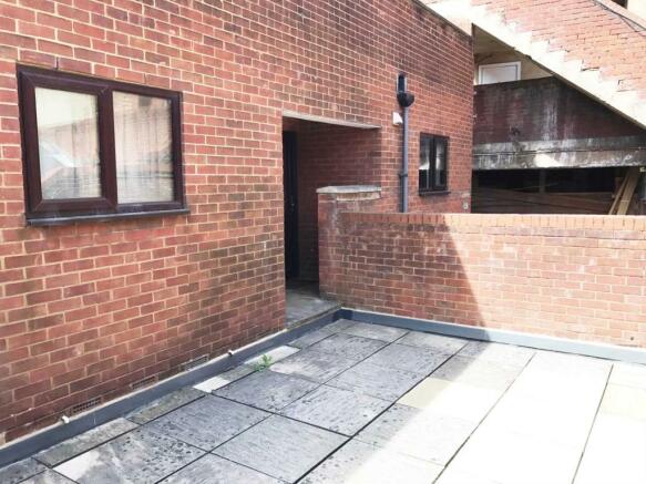 1 Bedroom Flat To Rent In Christchurch Court Banbury Ox16