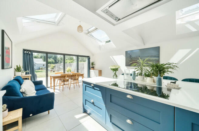 Kitchen/Dining Room