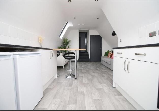 Kitchen 3.jpg