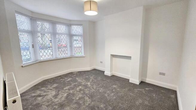 WhatsApp Image 2025-11-13 at 15.30.18 (2).jpeg