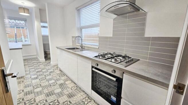 WhatsApp Image 2025-11-13 at 15.30.19 (4).jpeg