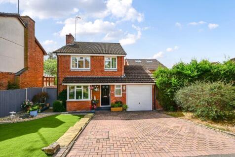 Saffron Close, Chineham, Basingstoke