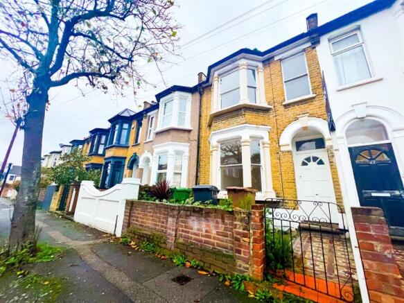 Sunnyside Rd E10