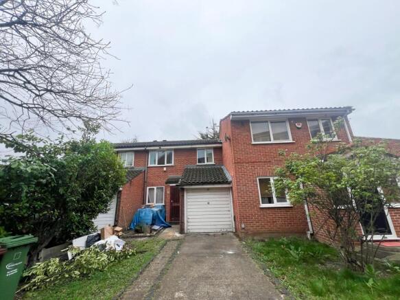 Gurney Close IG11
