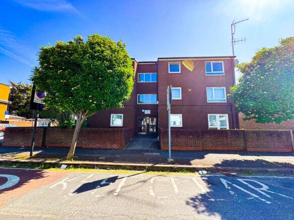 Burgess Road E15