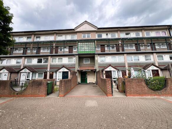 Simons Walk E15